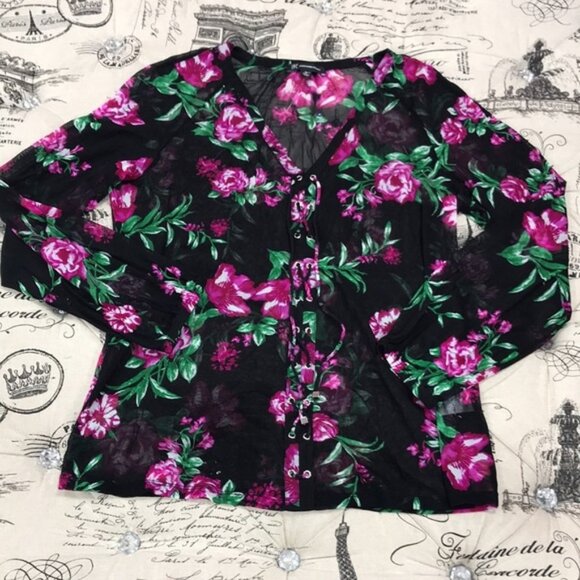 Inc Printed Lace-Up Top - Picture 2 of 6